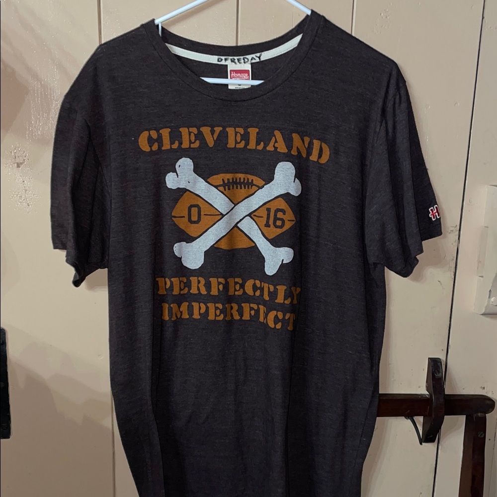 HOMAGE Cleveland Perfectly Imperfect 0-16 Graphic Tee, large